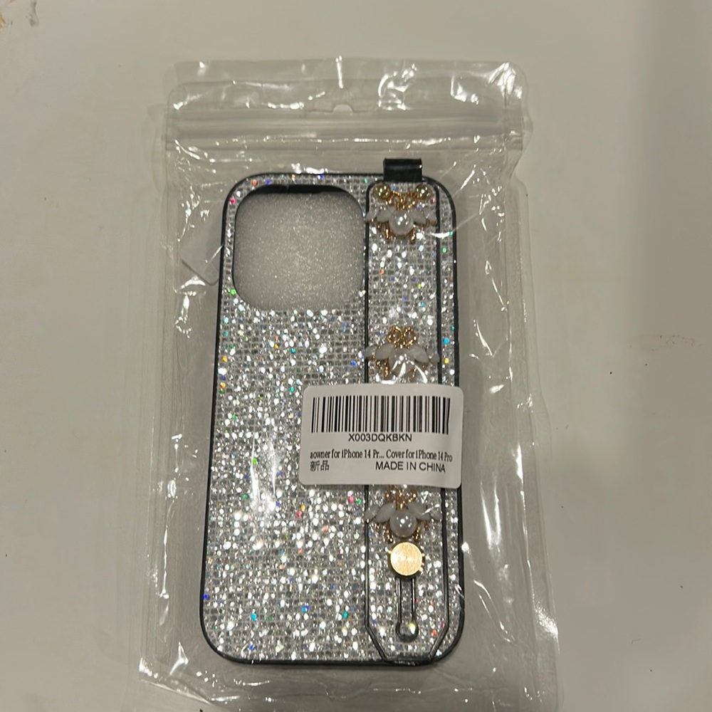 Phone case wirh handstrap Iphone 14 Pro